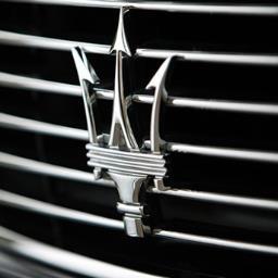 Merkspecialist | Maserati | Ferrari | Alfa Romeo | onderhoud overige merken | circuitauto's | autostalling | ACTIE bandenwissel (2x) en opslag € 75