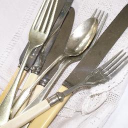 Louise tweeting for Wimbledon Suppers - a new supper club in South West London. Focus is on hearty homemade food, fun and relaxed environment.