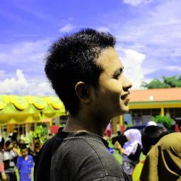 kharismaheru1's profile picture. 