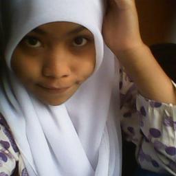 tari69426459's profile picture. 