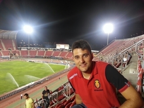 VladislavSorok6's profile picture. Historiador, presidente , socio  y cinéfilo. Quiero con locura a ! Lo mio es retwitear...