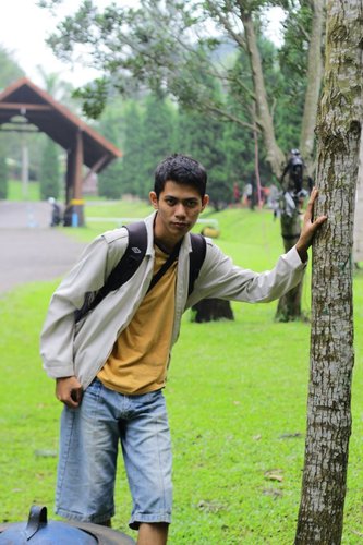 AbdurrahmanHdyt's profile picture. Keep Moving Foward
          ^_^