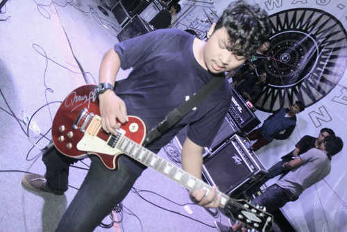 kaaacang's profile picture. Make hard distortion beatdown at @InsideMyEyess rockwell line : pranajayawahyu