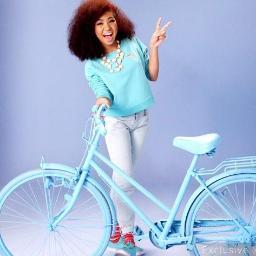 deets9_both's profile picture. เป็นเพลงแค่บอท @DeeDelilian  ตัวจริง :) ♥ เพลงตัวเบาเบา ดาวน์โหลดของแท้ *1235009 หรือ *12310341233 รักดี โน 4 เเชร์ :))