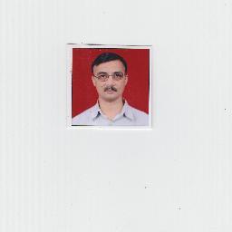 Share ( Sub ) Broker - Sharekhan Ltd. , previously with National Insurance Company Ltd . College at Narsee Monjee College Vile Parle  , Campion School Bhopal .