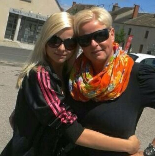 Hou van jou mama kusss @xxxxxemmm '