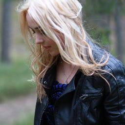 maardzha_'s profile picture. no I`m not lucky, I`m blessed, yes! ♔