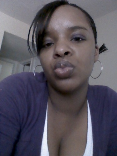 goofy down to earth idgaf type of lady. you either love me or hate me but respect is always there. #thugglife