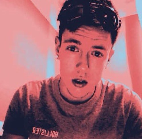 cakemuncher93's profile picture. 