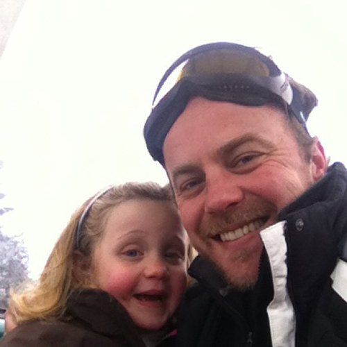 revedicare17's profile picture. 