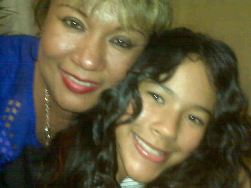 Yorlei06's profile picture. 