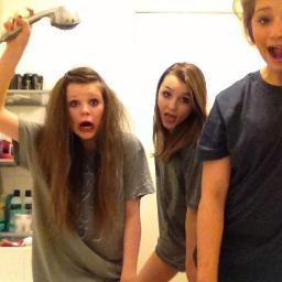 10Katiej's profile picture. emmett scanlan though -
robert pattinson is beautiful x - chloe& kris x