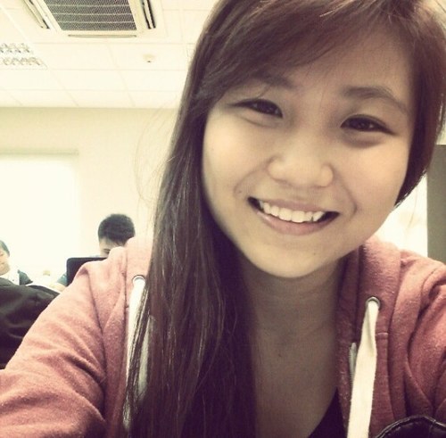 QIANHWEEE's profile picture. HOW