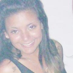 •Pequenα prα quem ve ,e gigαnte prα quem αmα #)