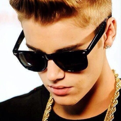 Love God. Love Yourself. Love Others. Belieber since 2012. 27/F/USA. I ❤ U ! The Wanted &  follow