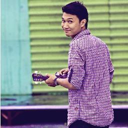 valyazaytsev86's profile picture. . Concerts. Penguins. Harry Potter. Supernatural. Piercings. Tattoos. I fan girl over A Skylit Drive.