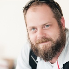 Interaction + User Experience Designer, woodworker, outdoorsman.