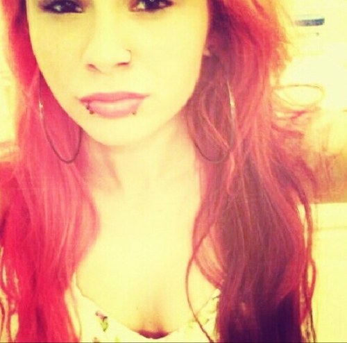 StonerChickxx's profile picture. Inhale the good shit, Exhale the bullshit. 16. Female Toker, Ganja smoker. I can outsmoke you ;)

#followback #followforfollow #teamfollowback