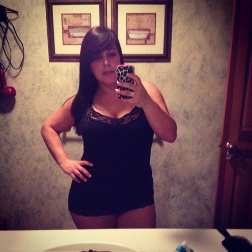 jendesi1's profile picture. Single and luvin itttttt......xo