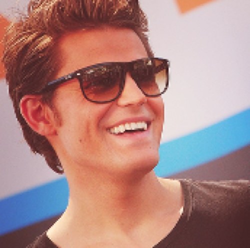 brother to @damon_salvator4 and @RipperStefan_1 |