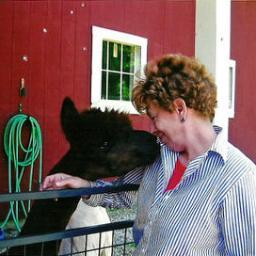 petsbyhart's profile picture. I'm Jane Hart, a life-long animal lover and artist. I create commissioned portraits; beautiful, unique oil paintings of YOUR beautiful, unique, much loved pet.