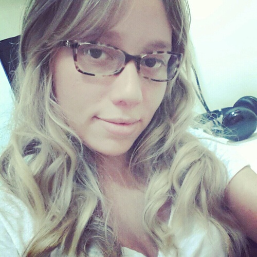 “Todo mundo pensando em deixar um planeta melhor para nossos filhos.... Quando é que pensarão em deixar filhos melhores para o Nosso planeta?”