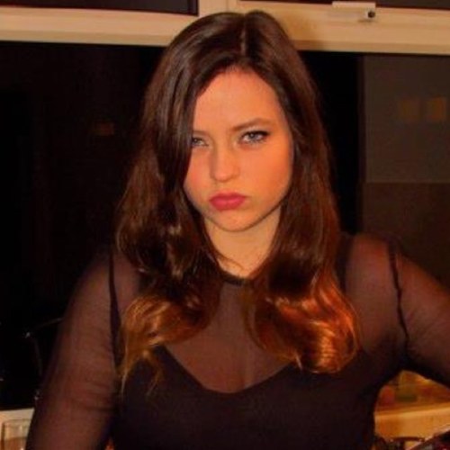 crossbethany's profile picture. 