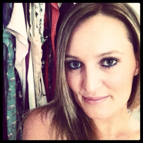 ashloudav's profile picture. 