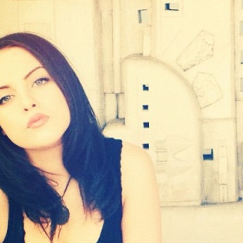 JadeWestGL's profile picture. I most likely hate ... ALL OF YOU.