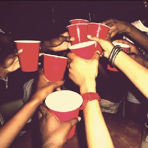 Teeen_Tweetss's profile picture. On a mission to 10k. Party all night, sleep all day