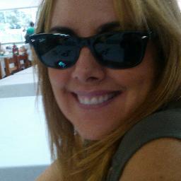 CANCERIANA!!!Suuuuuuper mãe, esposa, empresária e as vezes um pouco louca...FELIZ!!!