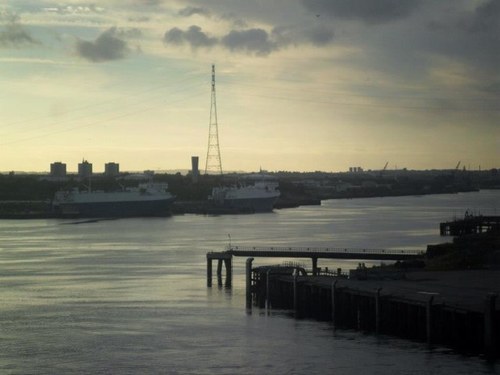 Amateur photographer who loves Newcastle, the Tyne and Northumberland