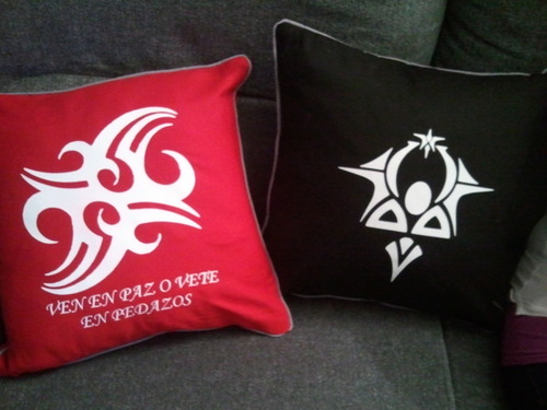 Mas información en: Klendazu-Store@outlook.com ¿Preguntanos? Merchandising no oficial de tus sagas favoritas.