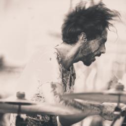 Baterista de La Vida Bohème @vidaboheme #drums https://t.co/OLImpbytyL - https://t.co/0X8zmBCc5v