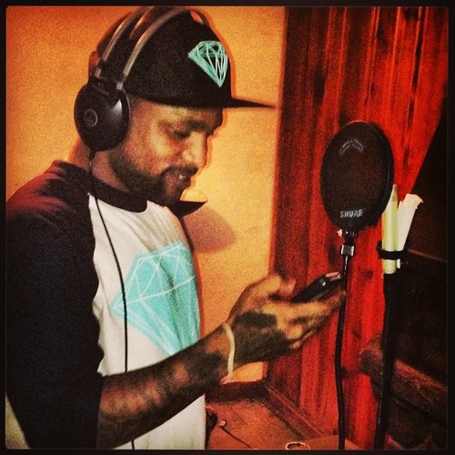 Im jst tryna LIVE B4 its too LATE....