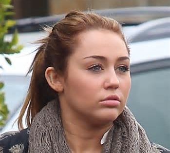 risoveguwosa's profile picture. Баран-то он баран, зато у него жена в норке...