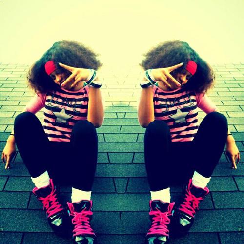 Im A Female , Not A Bitch . Im Coo , GOOFY , But Dont TEST ME ! But Im Just An Female NOT A Bitch !
