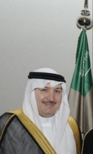 AzizAlamdar's profile picture. cars, watches,cigars fanatic , and i love travelling.