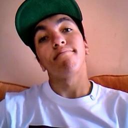- Vivendo a vida no último volume, Sonhando acordado e dormindo só pra não perder o costume  ♪
contato: haallii_@hotmail.com