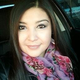 Soy soñadora, enamorada de la vida, divertida.