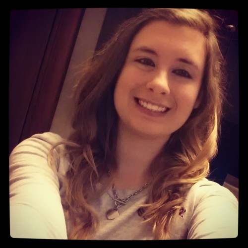 crystalsperfect's profile picture. 