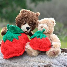 GeekistryDesign's profile picture. We are a couple of best friends who just opened a shop on etsy. We specialize in geek-themed hats, wind chimes, and jewelry. Facebook https://t.co/7fvyCOzOGr