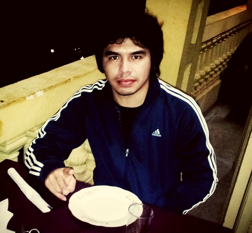 BerniGonza's profile picture. Futbolista y Cantante de música cristiana