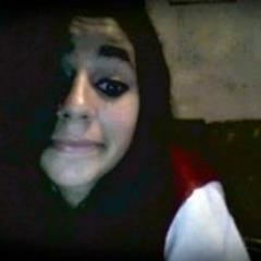 --Chaata , boba alegre , idiota , tenho problemas mentais  haha mais acima de TUDO sou Feeliz (;