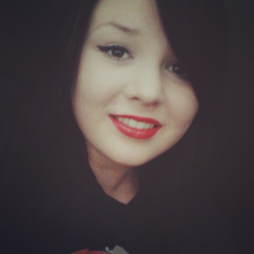 follow me i'll follow you back :)