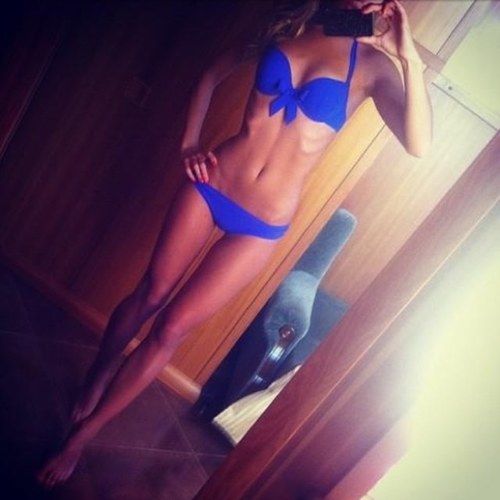 dietcoke_queens's profile picture. There is nothing beautiful about this.