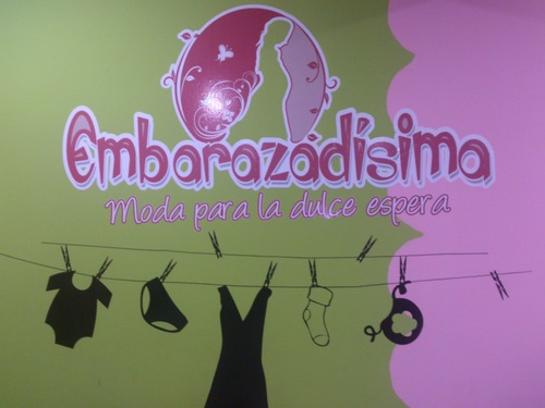 Una tienda dedicada a consentir  todas las embarazadas,dond encontraras todo lo q necesitas para tner un embarazo comodo y a la moda! @ciudaddelviento loc PA-43
