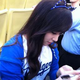 ฉันทิฟฟานีหมีน้อยจากSNSD http://t.co/Q1XZGoFZpl เฟซฉัน
2/6/2012