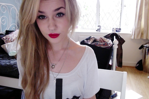 WantYou94's profile picture. Get to know me ;)