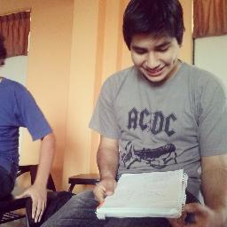 Ingeniero Electrónico.